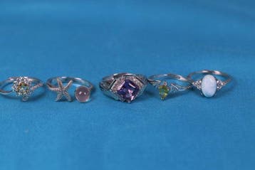 Ringen (50) - Natuurlijke edelstenen - labradoriet, Larimar,, Antiek en Kunst