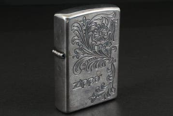Zippo - Floral Engraved - Zonder minimumprijs - Zakaansteker, Verzamelen, Nieuw