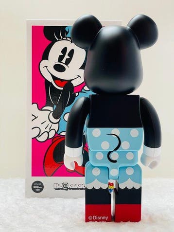 Medicom Toy - BE@RBRICK 400% Disney Minnie Mouse Bearbrick, Antiek en Kunst, Kunst | Schilderijen | Modern