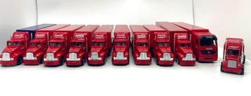 divers 1:87 - Model vrachtwagen (11) - Coca-Cola vrachtwagen, Nieuw