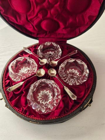 Salière (8) - Ensemble de salières en argent et cristal