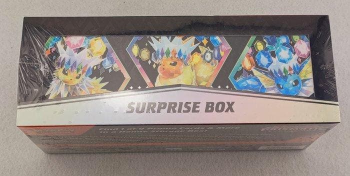 Pokémon - 1 Box - Scarlet & Violet - Prismatic Evolutions,, Hobby en Vrije tijd, Verzamelkaartspellen | Pokémon