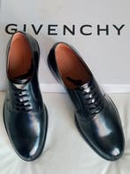 Givenchy - Chaussures à lacets - Taille : EU 42 - Neuf dans, Nieuw