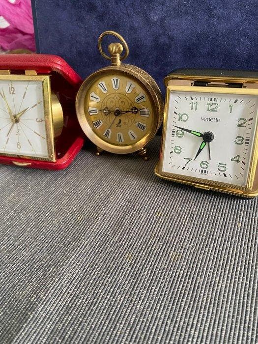 Horloge de bureau (3) - Jaz, Vedette - Bronze - 1960-1970, Antiek en Kunst, Curiosa en Brocante