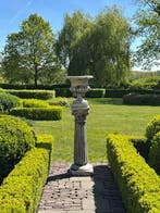 Pot - Vaas op sokkel - 140 cm - Steen - 100 kg -