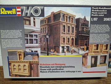 Revell, Pola H0 - 2087; 570 - Modeltreinlandschap (2) -
