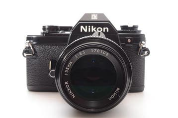 Nikon EM + Ai 135mm 1:3.5 Appareil photo argentique, Nieuw