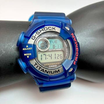 Casio - G-SHOCK FROGMAN – Mad Dog Expeditions – Titanium, Nieuw
