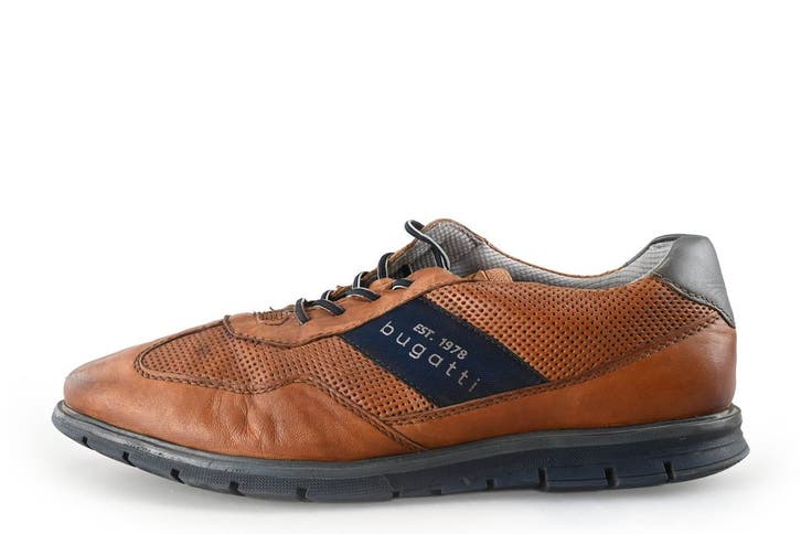 Bugatti Sneakers in maat 46 Cognac, Vêtements | Hommes, Chaussures, Envoi