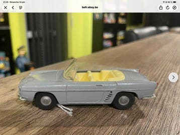 Spot-On 1:43 - Modelauto - Renault Floride