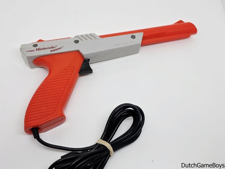 Nintendo Nes - Original Zapper, Games en Spelcomputers, Spelcomputers | Nintendo NES, Gebruikt, Verzenden