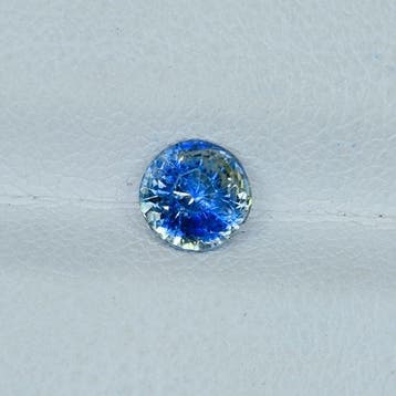 Zonder minimumprijs Saffier - 1.05 ct - International, Handtassen en Accessoires, Nieuw
