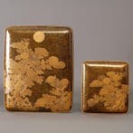 Coffret décriture et boîte aux lettres ornés dun motif