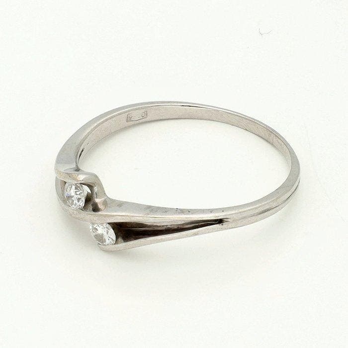 Ring - 14 karaat Witgoud Diamant (Natuurlijk), Handtassen en Accessoires, Ringen