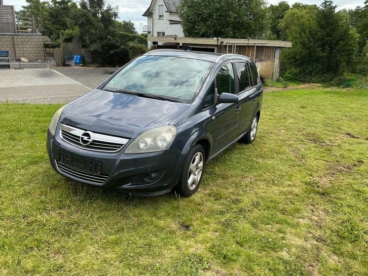 Online veiling - 2008 Opel Zafira 2.2 Direct 7 plaatsen, Auto's, Opel, Ophalen