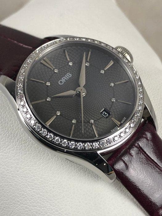 Oris - Artelier Date Diamonds Automatic - 01 561 7722, Handtassen en Accessoires, Horloges | Heren