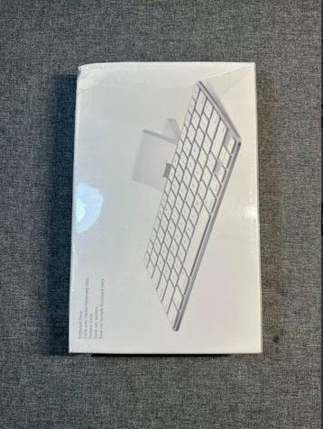 Apple iPad Keyboard Dock sealed - Computer (1), Nieuw
