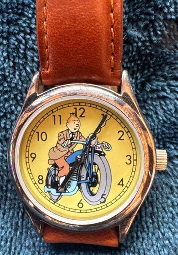 Tintin - 1 Globe Trotter kwarts horloge - Moulinsart