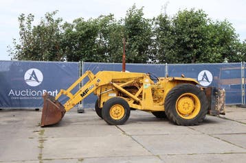 Veiling: Tractor Massey Ferguson MF50B Diesel 69pk met voorl, Zakelijke goederen, Ophalen, Nieuw
