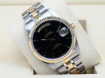 Tudor Prince Date Day Ref. 76213 Year 2013 (Box & Papers), Handtassen en Accessoires, Horloges | Heren, Ophalen of Verzenden, Zo goed als nieuw
