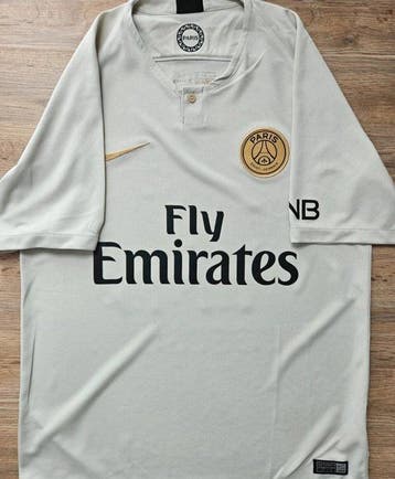 Paris Saint-Germain - Franse voetbal - Neymar - 2018 -, Nieuw