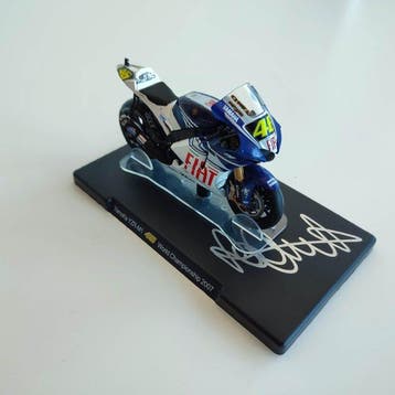 Yamaha - MotoGP - Valentino Rossi - 2007 - 1:18-schaal, Verzamelen, Nieuw