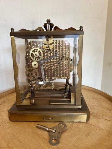 Horloge de table - Laiton - 1960-1970