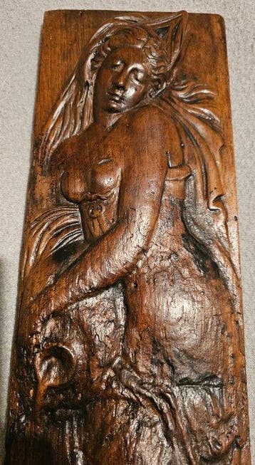 Sculpture, Antiek snijwerk (vermoedelijk uit een vierluik) -, Antiek en Kunst