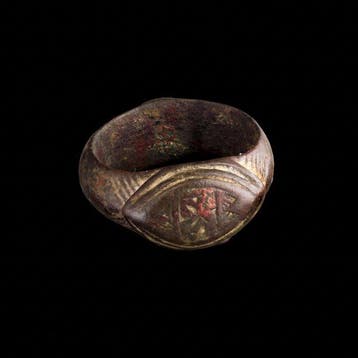 Middeleeuwen, kruisvaardersperiode Brons Ring met