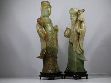 Figuur - Grande paire de statues chinoises en pierre verte, Antiek en Kunst