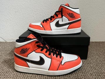 Veiling - Air Jordan 1 Mid SE Turf Orange – maat 43
