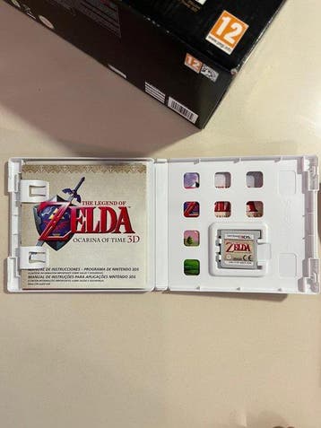Nintendo - Nintendo 3DS – The Legend of Zelda 25th