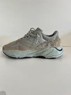 Yeezy - Yeezy Boost 700 - Sneakers - Taille : EU 41