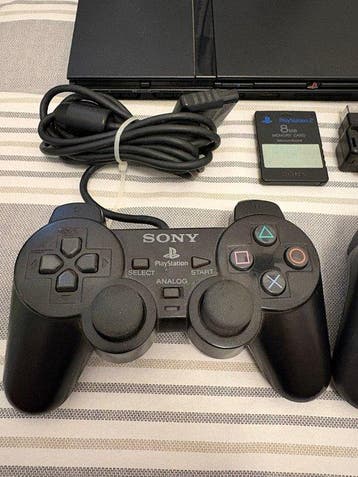 Sony - Playstation 2 (PS2) - Slim SCPH-77004 con 10 giochi e