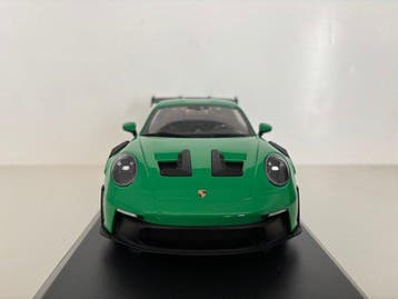 Minichamps 1:18 - Model coupé - Porsche 911 (992) GT3 RS