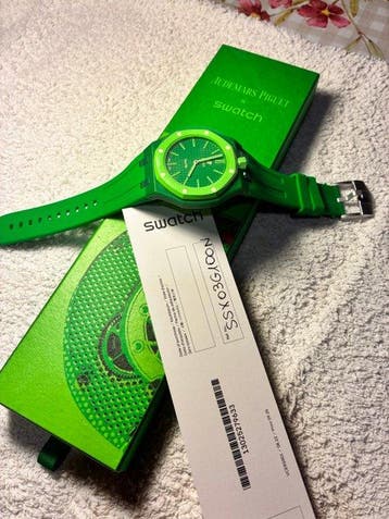 Swatch Royal Pop - Swatch × Audemars Piguet GREEN EIGHT -, Nieuw