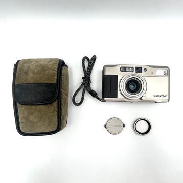 Contax TVS III with Carl Zeiss Vario Sonnar T*, Nieuw