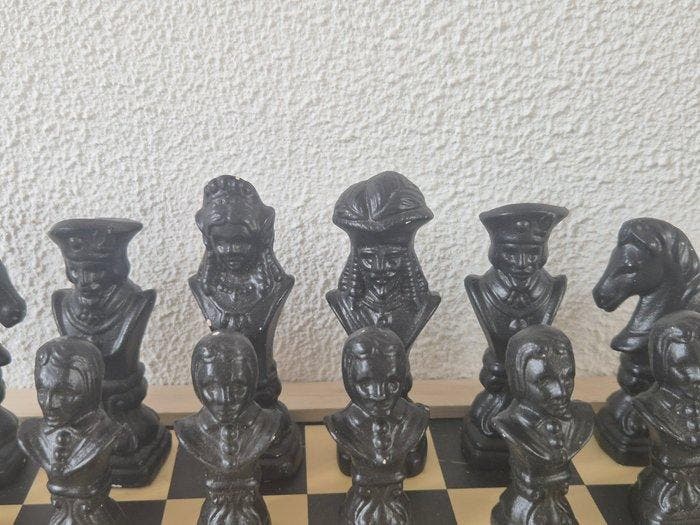 Sfhinx - Schaakspel - Composiet, Antiek en Kunst, Curiosa en Brocante