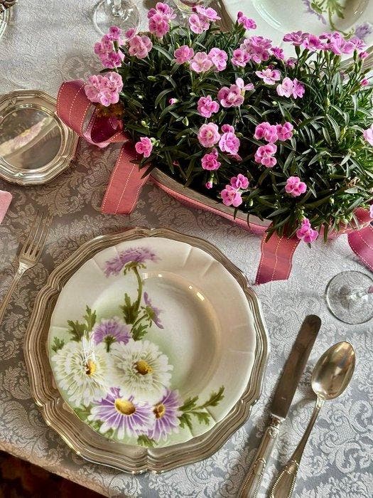 Damast tafellaken in zilvergrijs voor ruime tafels, met, Antiek en Kunst, Antiek | Tapijten, Tafelkleden en Textiel