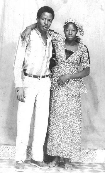 Malick Sidibé (1935–2016) - Photo Vintage - Couple au studio, Antiek en Kunst