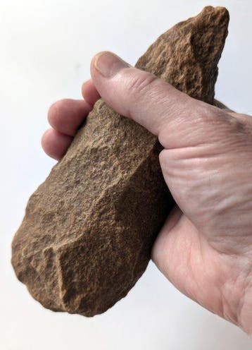 Paleolithisch Kwartsiet Hand axe - 175 mm