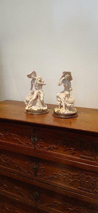Decoratief ornament (2) - Pair of two statuette- Christmas, Nieuw