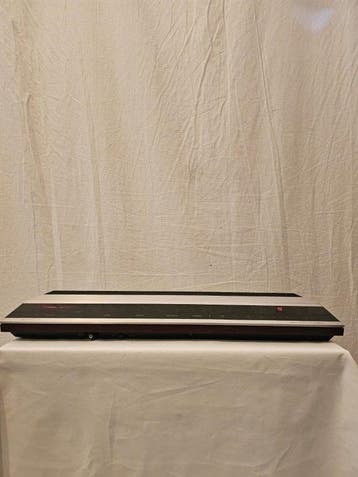 Bang & Olufsen - Beomaster 2400 Solid state stereo receiver