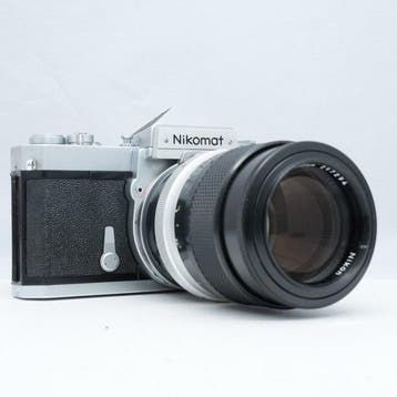 Nikon Nikomat FT + Nikkor-Q Auto 135mm f/2.8 Analoge camera, Nieuw