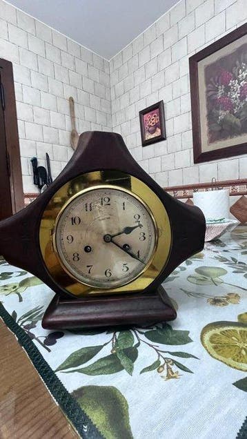 Pendule de cheminée - Hispano Suiza - Bois, Laiton -