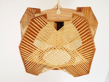 Lamp - multiplex - Franse hanglamp van hout, jaren zestig