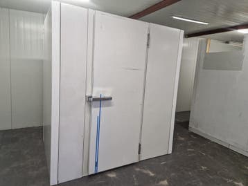 Koelcel 197 x 137 x 210 cm