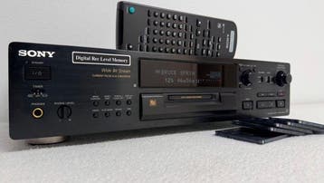 Sony - MDS-JB920 - QS Series - met 5 Maxell minidiscs -, Nieuw