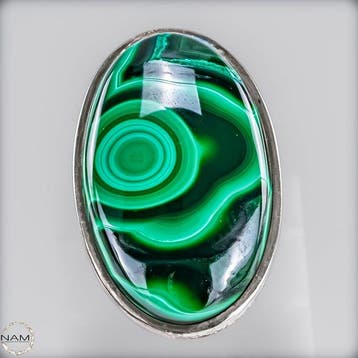 Elegante malachietring van 925 zilver – levendige natuur in