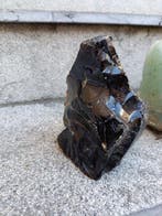 Verre de pierre réfretterait. Cristaux - Hauteur : 15 cm -